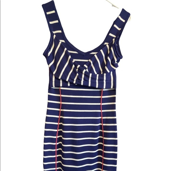 🌸 Jessica Simpson Bodycon Dress NWOT - Picture 3 of 6